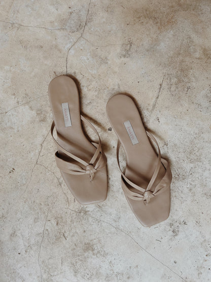 Sandalias Camel Alma